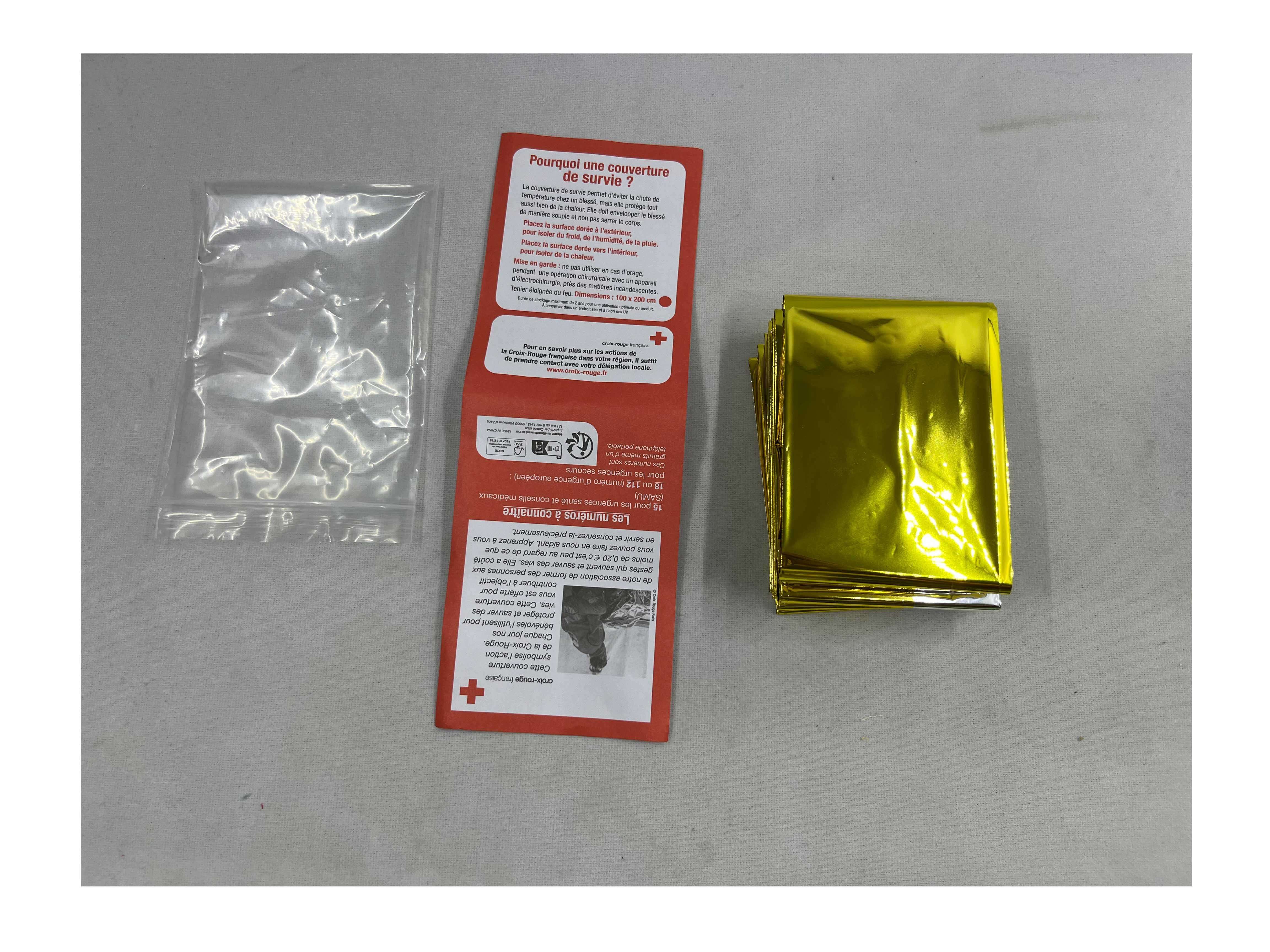 Disposable emergency blanket - Disposable-emergency-blanket-03